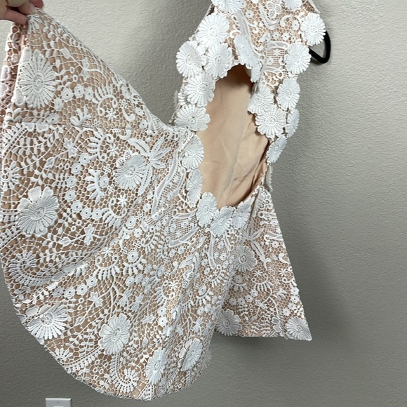 New Helen O'Connor Daisy Dress Mini Flare Open Back Floral Applique White Sz 14 - Picture 8 of 13